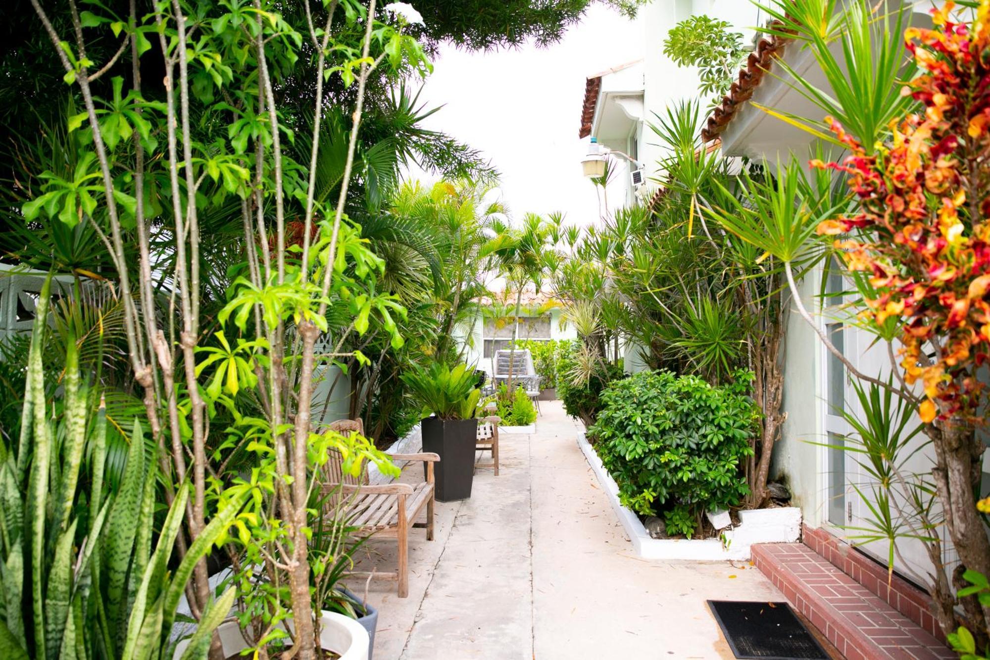Numero Uno Beach Apartments San Juan Exterior foto